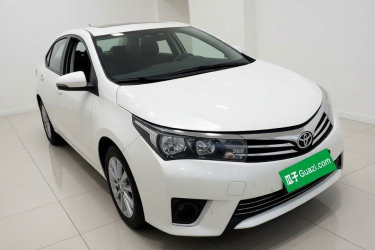 Used Toyota Corolla 2017 1.2T CVT GL-i Leather Edition Front Right 45 Deg