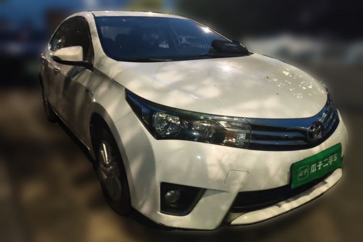 Used Toyota Corolla 2017 Revised Version 1.6L S-CVT GL Front Right 45 Deg