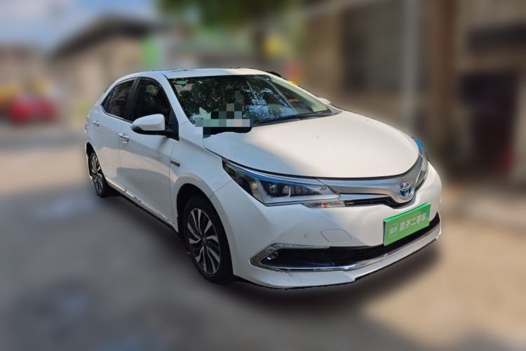 Used Toyota Corolla 2017 Revised Dual-Engine 1.8L E-CVT Elite Edition Front Right 45 Deg