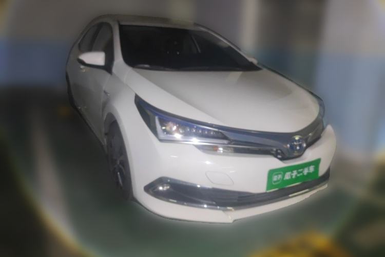 Used Toyota Corolla 2017 Revised Dual-Engine 1.8L E-CVT Leading Edition Front Right 45 Deg