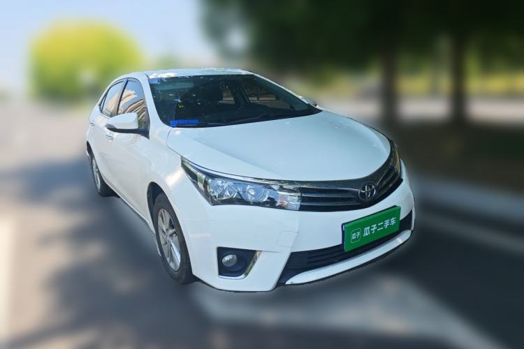 Used Toyota Corolla 2017 1.2T Manual GL Front Right 45 Deg