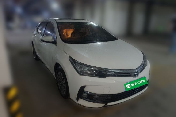 Used Toyota Corolla 2017 Revised Version 1.2T S-CVT GL-i Front Right 45 Deg
