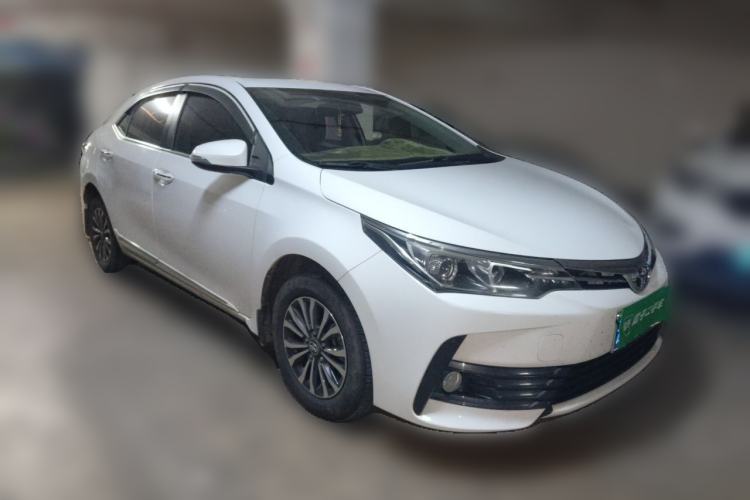 Used Toyota Corolla 2017 Revised Version 1.2T S-CVT GL-i Front Right 45 Deg