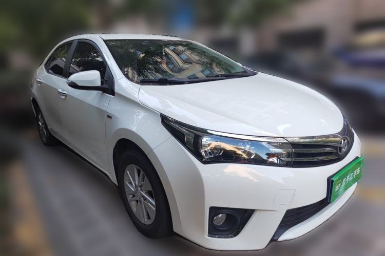 Used Toyota Corolla 2017 Revised Version 1.6L S-CVT GL Front Right 45 Deg