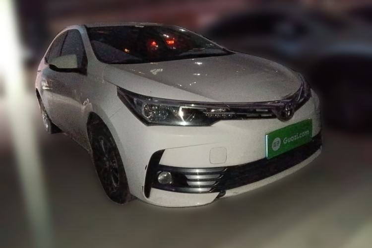 Used Toyota Corolla 2017 Revised Version 1.2T S-CVT GL Front Right 45 Deg