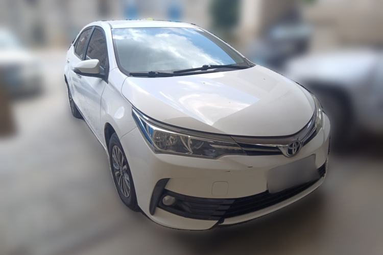 Used Toyota Corolla 2017 Revised Version 1.2T S-CVT GL Front Right 45 Deg