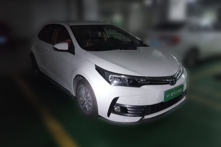 Used Toyota Corolla 2017 Revised Version 1.2T S-CVT GL Front Right 45 Deg