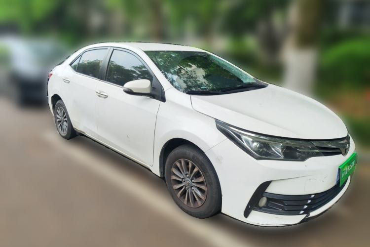 Used Toyota Corolla 2017 Revised Version 1.2T S-CVT GL Front Right 45 Deg