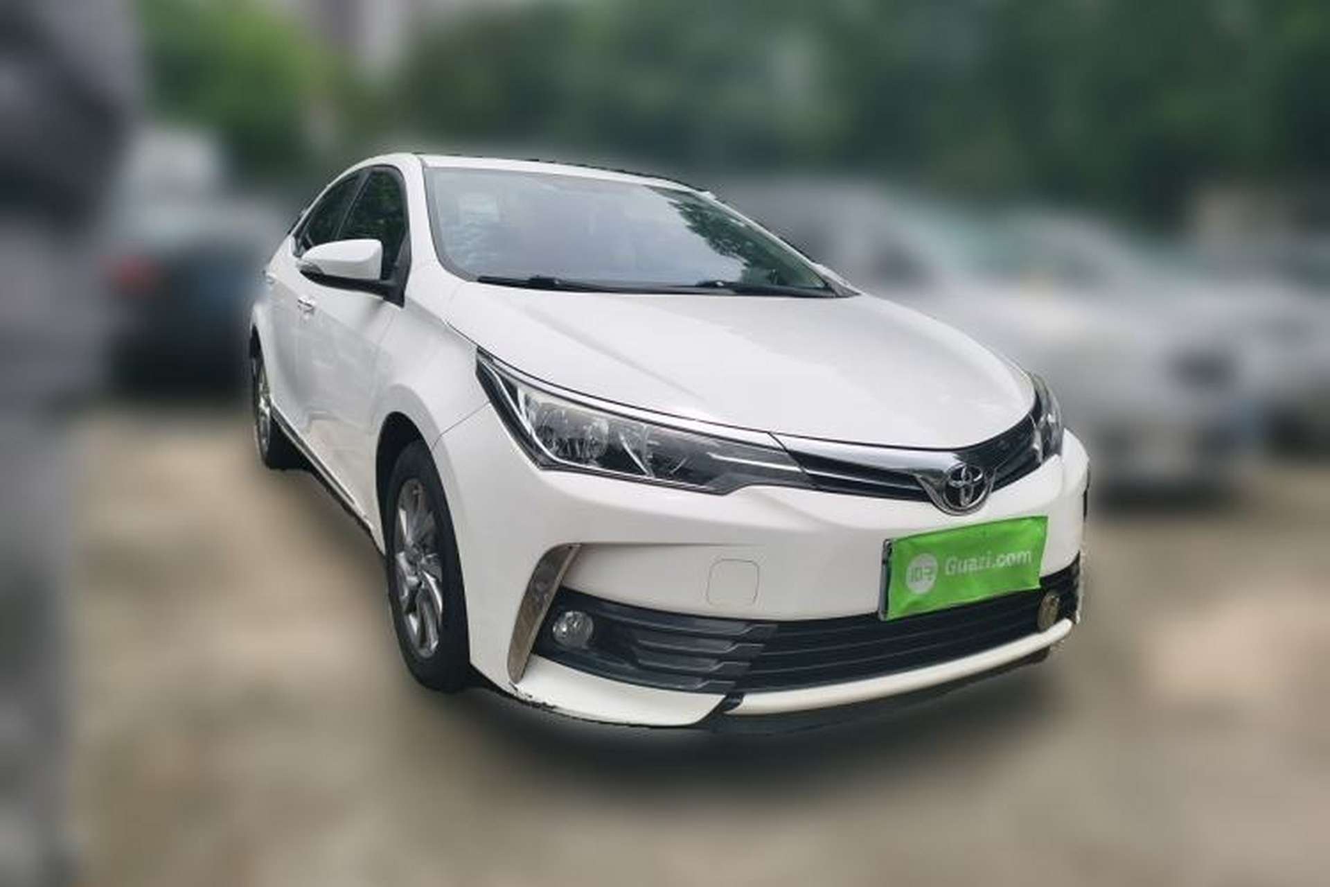 Used Toyota Corolla 2017 Revised Version 1.2T S-CVT GL-i Leather Edition Front Right 45 Deg