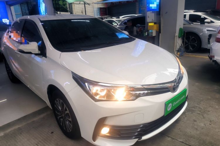 Used Toyota Corolla 2017 Revised Version 1.2T S-CVT GL Front Right 45 Deg