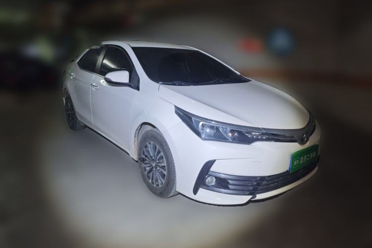 Used Toyota Corolla 2017 Revised Version 1.2T S-CVT GL Front Right 45 Deg