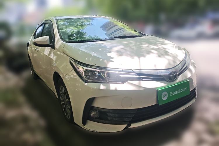Used Toyota Corolla 2017 Revised Version 1.2T S-CVT GL-i Front Right 45 Deg