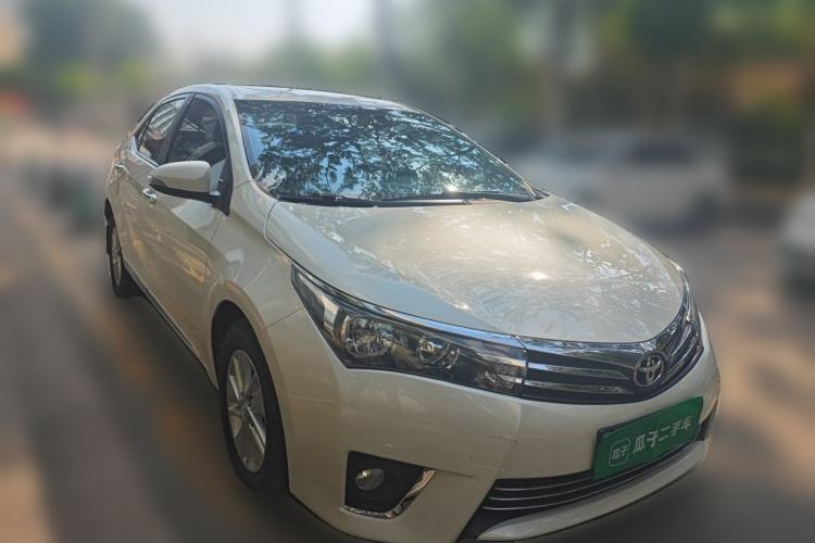 Used Toyota Corolla 2017 1.2T CVT GL-i Leather Edition Front Right 45 Deg