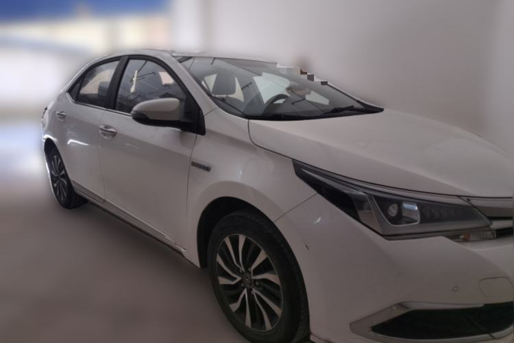 Used Toyota Corolla 2017 Revised Dual-Engine 1.8L E-CVT Elite Edition Front Right 45 Deg