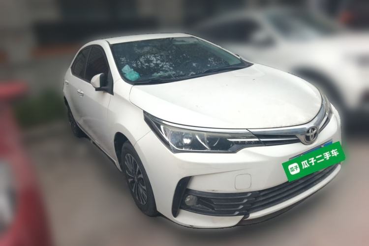 Used Toyota Corolla 2017 Revised Version 1.2T S-CVT GL Front Right 45 Deg