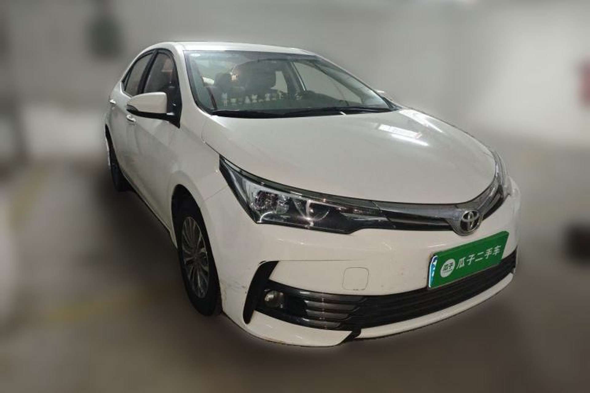 Used Toyota Corolla 2017 Revised Version 1.2T S-CVT GL Front Right 45 Deg
