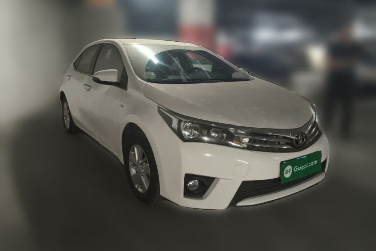 Used Toyota Corolla 2017 1.6L CVT GL Front Right 45 Deg