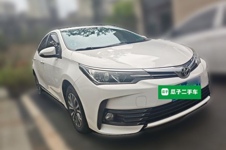 Used Toyota Corolla 2017 Revised Version 1.2T S-CVT GL-i Front Right 45 Deg