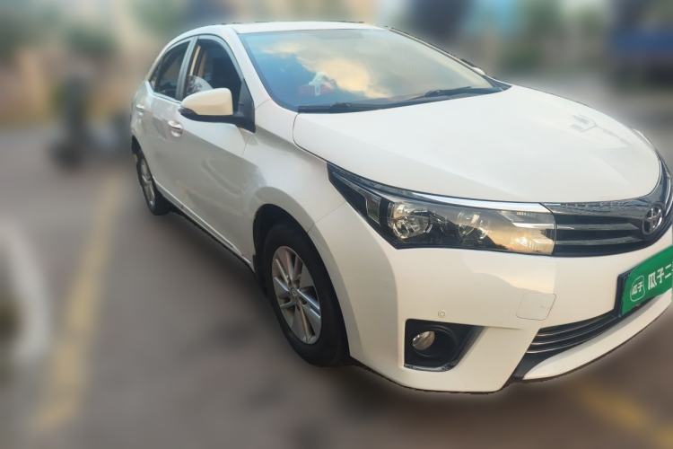 Used Toyota Corolla 2017 1.2T CVT GL-i Front Right 45 Deg