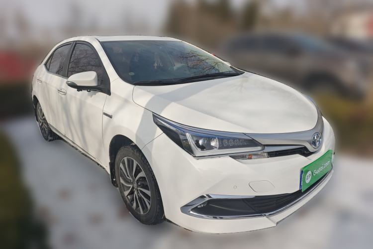 Used Toyota Corolla 2017 Revised Dual-Engine 1.8L E-CVT Elite Edition Front Right 45 Deg