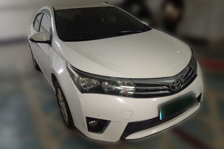 Used Toyota Corolla 2017 1.6L CVT GL Front Right 45 Deg