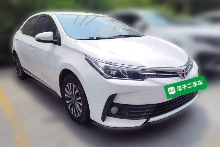 Used Toyota Corolla 2017 Revised Version 1.2T S-CVT GL-i Front Right 45 Deg