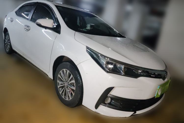 Used Toyota Corolla 2017 Revised Version 1.2T S-CVT GL Front Right 45 Deg