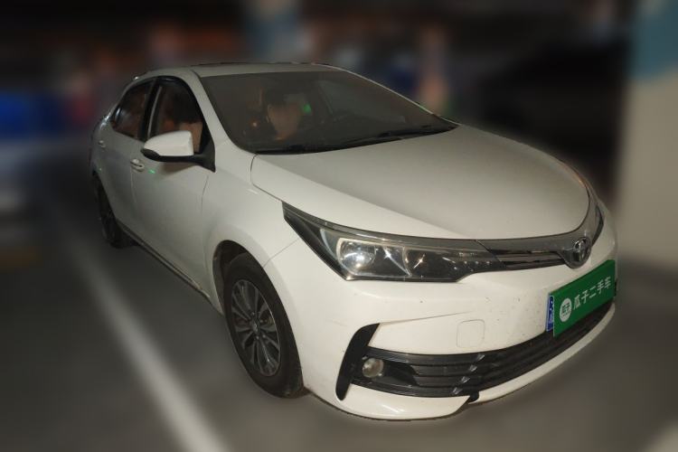 Used Toyota Corolla 2017 Revised Version 1.2T S-CVT GL-i Front Right 45 Deg