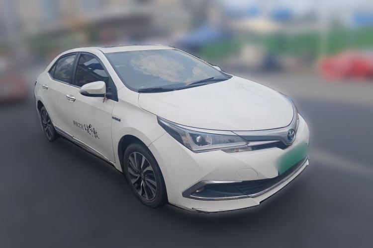 Used Toyota Corolla 2017 Revised Dual-Engine 1.8L E-CVT Elite Edition Front Right 45 Deg