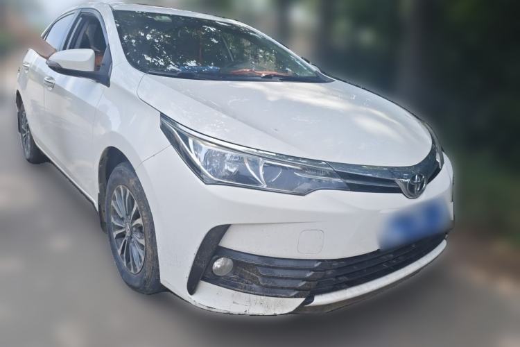 Used Toyota Corolla 2017 Revised Version 1.2T S-CVT GL Front Right 45 Deg