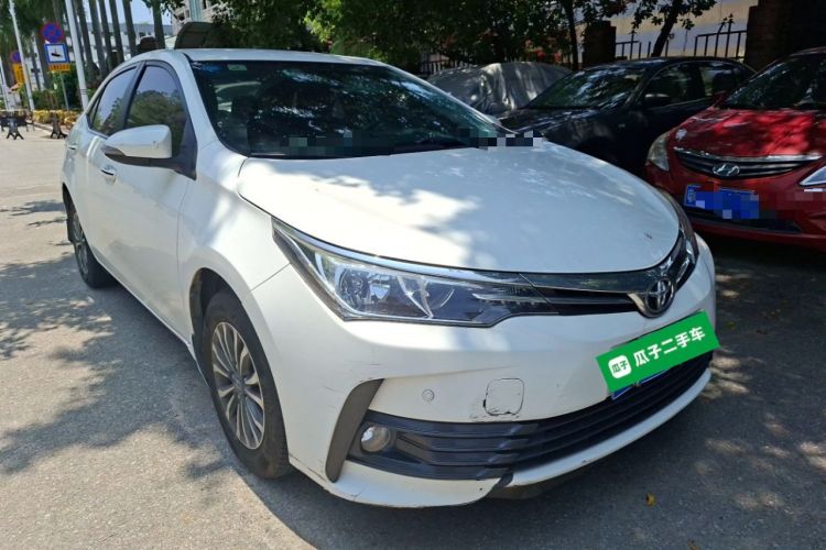 Used Toyota Corolla 2017 Revised Version 1.2T S-CVT GL Front Right 45 Deg