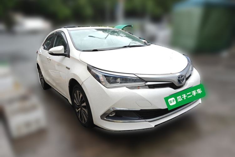 Used Toyota Corolla 2017 Revised Dual-Engine 1.8L E-CVT Leading Edition Front Right 45 Deg