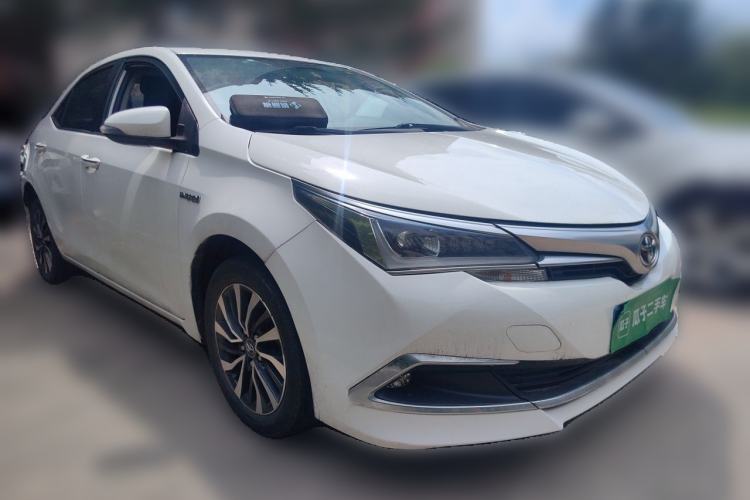Used Toyota Corolla 2017 Revised Dual-Engine 1.8L E-CVT Leading Edition Front Right 45 Deg