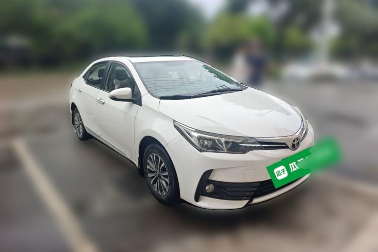 Used Toyota Corolla 2017 Revised Version 1.2T S-CVT GL-i Front Right 45 Deg