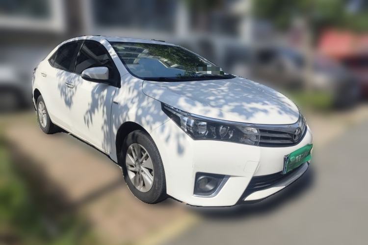 Used Toyota Corolla 2017 Revised Version 1.6L S-CVT GL Front Right 45 Deg