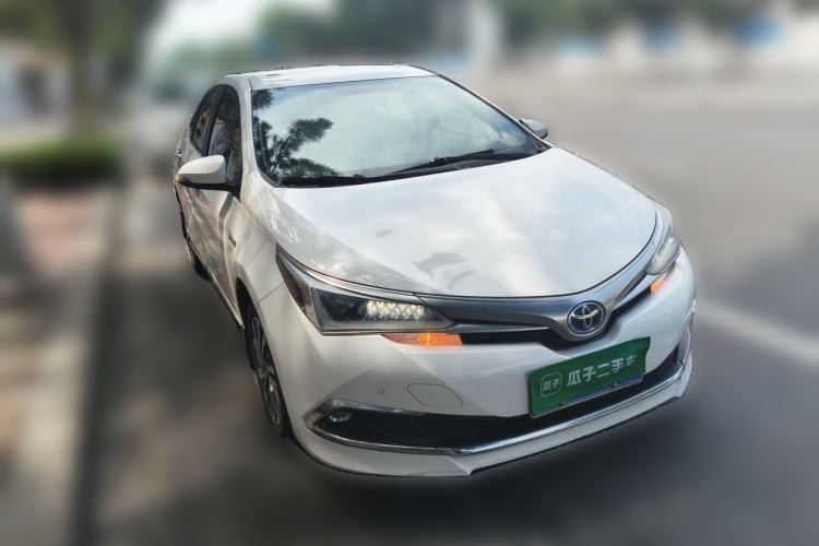 Used Toyota Corolla 2017 Revised Dual-Engine 1.8L E-CVT Elite Edition Front Right 45 Deg