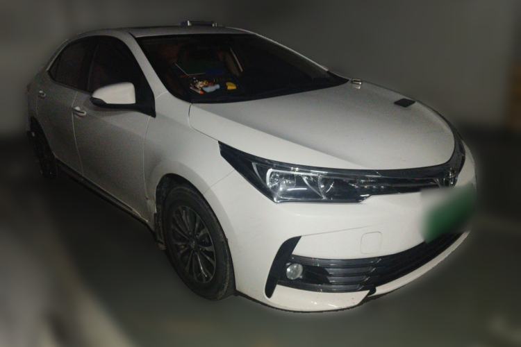 Used Toyota Corolla 2017 Revised Version 1.2T S-CVT GL-i Front Right 45 Deg