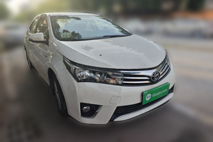 Used Toyota Corolla 2017 1.6L CVT GL Front Right 45 Deg