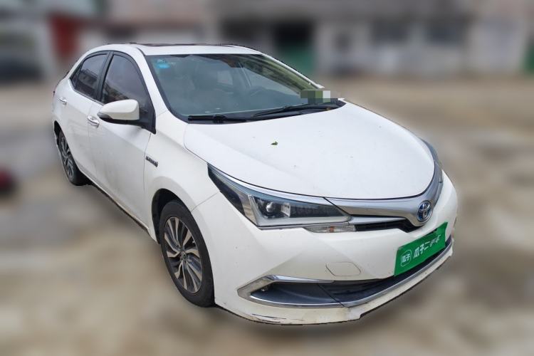 Used Toyota Corolla 2017 Revised Dual-Engine 1.8L E-CVT Leading Edition Front Right 45 Deg