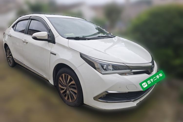 Used Toyota Corolla 2017 Revised Dual-Engine 1.8L E-CVT Elite Edition Front Right 45 Deg