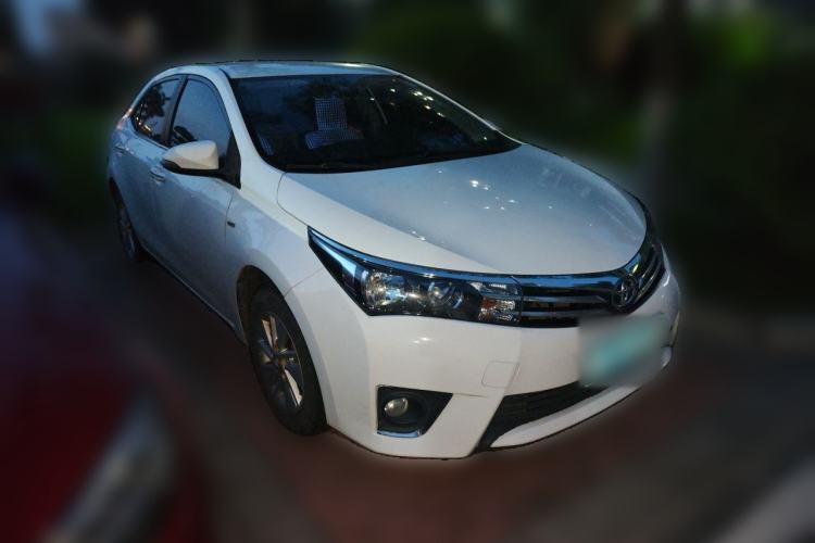 Used Toyota Corolla 2017 Revised Version 1.6L S-CVT GL Front Right 45 Deg