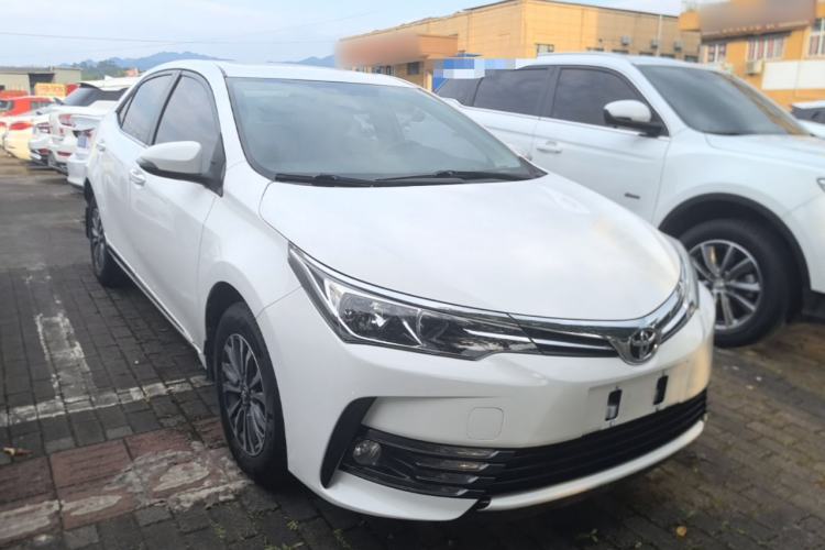 Used Toyota Corolla 2017 Revised Version 1.2T S-CVT GL-i Front Right 45 Deg