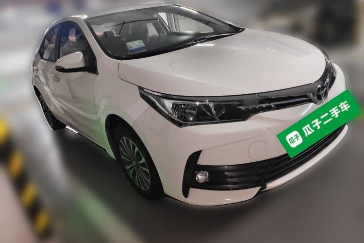 Used Toyota Corolla 2017 Revised Version 1.2T S-CVT GL Front Right 45 Deg