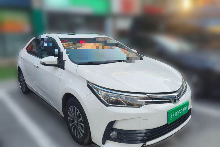 Used Toyota Corolla 2017 Revised Version 1.2T S-CVT GL-i Front Right 45 Deg