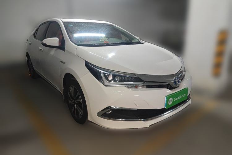 Used Toyota Corolla 2017 Revised Dual-Engine 1.8L E-CVT Elite Edition Front Right 45 Deg