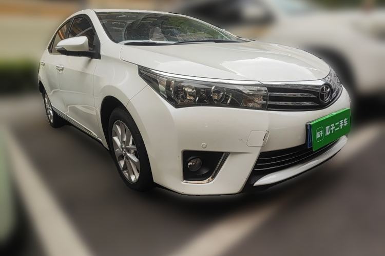 Used Toyota Corolla 2017 1.2T CVT GL-i Leather Edition Front Right 45 Deg