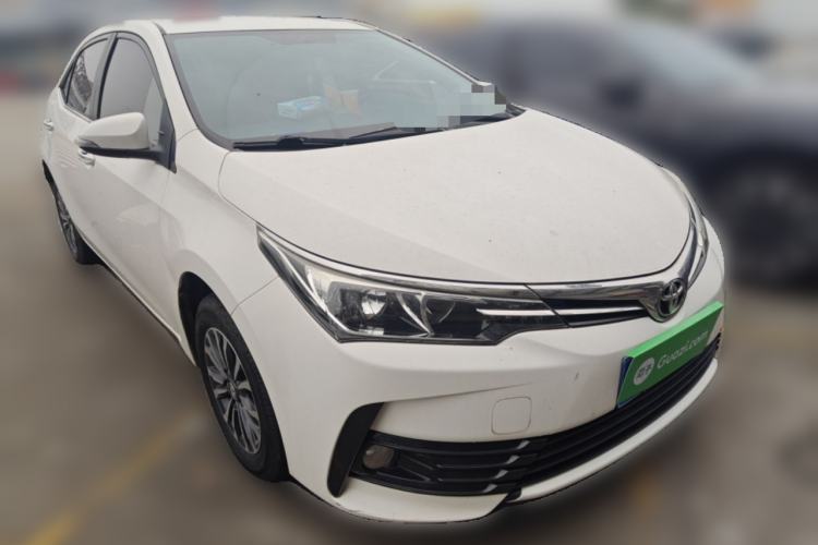 Used Toyota Corolla 2017 Revised Version 1.2T S-CVT GLX-i Front Right 45 Deg