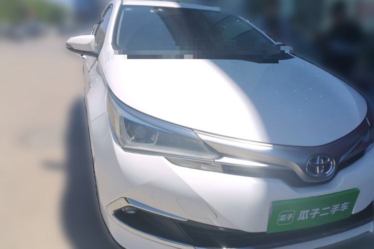 Used Toyota Corolla 2017 Revised Dual-Engine 1.8L E-CVT Elite Edition Front Right 45 Deg