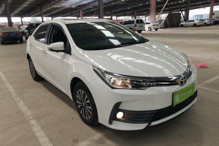 Used Toyota Corolla 2017 Revised Version 1.2T S-CVT GL-i Front Right 45 Deg