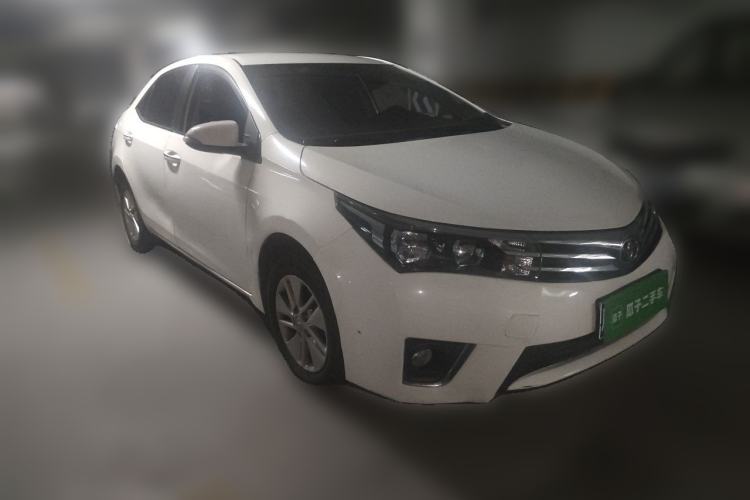 Used Toyota Corolla 2017 Revised Version 1.6L S-CVT GL Front Right 45 Deg
